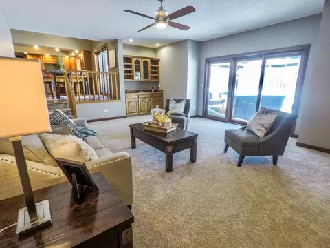 724 Juniper Dr, Bismarck, ND 58503 photo 16