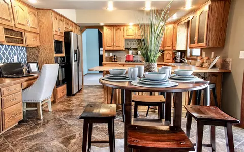 724 Juniper Dr, Bismarck, ND 58503 photo 10