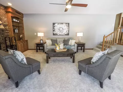 724 Juniper Dr, Bismarck, ND 58503 photo 17