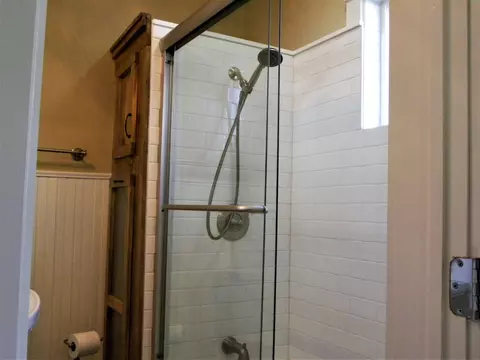 909 Sweet Ave E, Bismarck, ND 58504 photo 11
