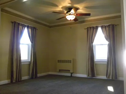 909 Sweet Ave E, Bismarck, ND 58504 photo 3