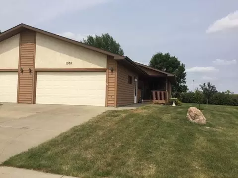 1938 E Capitol Ave, Bismarck, ND 58501 photo 1