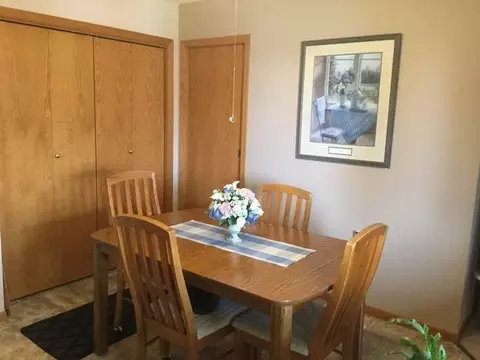 1938 E Capitol Ave, Bismarck, ND 58501 photo 8