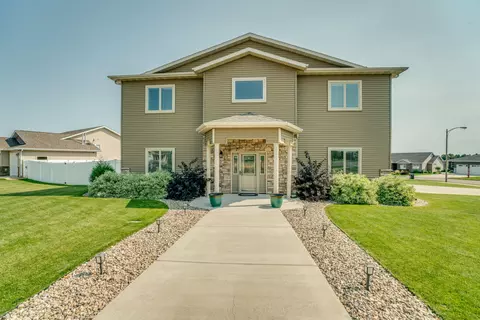 2001 Pebbleview Loop, Bismarck, ND 58503 photo 47
