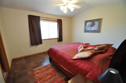 7301 Whitefox Cir, Bismarck, ND 58503 photo 6