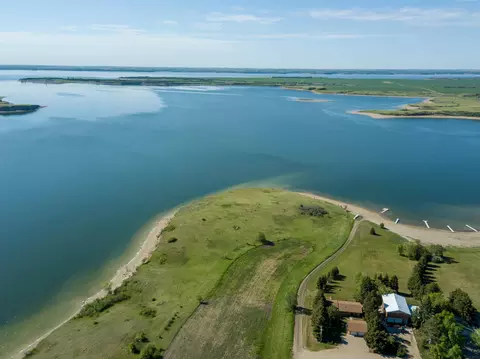 1387 Bay View Dr, Garrison, ND 58540 photo 3