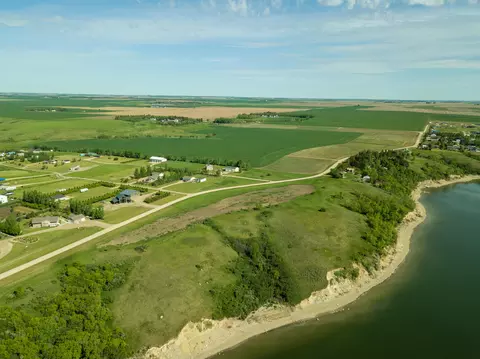 1387 Bay View Dr, Garrison, ND 58540 photo 13