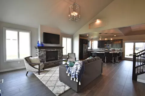 914 Select Ln, Bismarck, ND 58503 photo 3