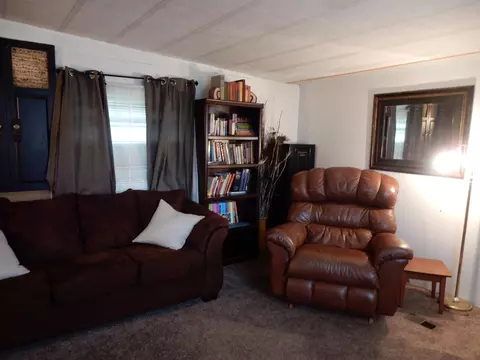 702 Dover Drive Dr, Bismarck, ND 58504 photo 9