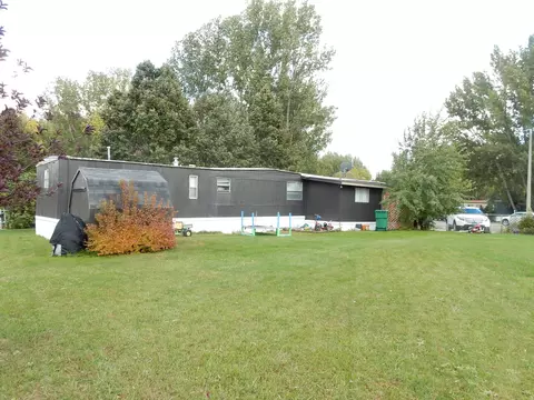 702 Dover Drive Dr, Bismarck, ND 58504 photo 29