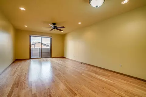 457 E Brandon Dr, Bismarck, ND 58503 photo 20