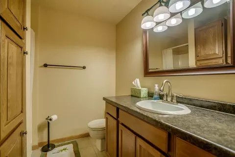 457 E Brandon Dr, Bismarck, ND 58503 photo 15