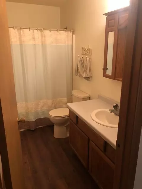 24 Eckleson Rd, Lincoln, ND 58504 photo 3