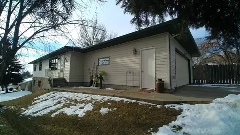910 N 33rd St, Bismarck, ND 58501 photo 47