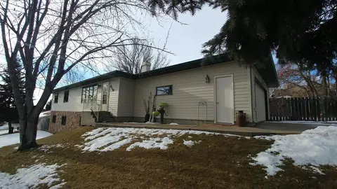 910 N 33rd St, Bismarck, ND 58501 photo 17