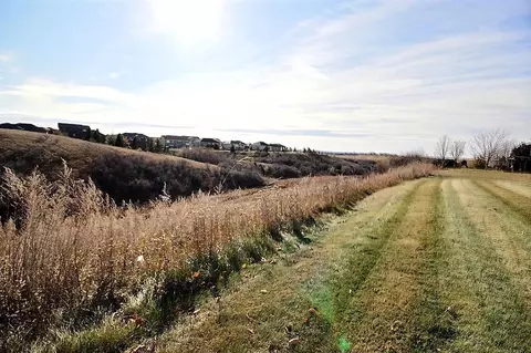 1301 Eagle Crest Loop, Bismarck, ND 58503 photo 6