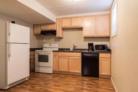 822 N 13th St, Bismarck, ND 58501 photo 9
