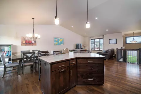 507 Pumice Loop, Bismarck, ND 58503 photo 10