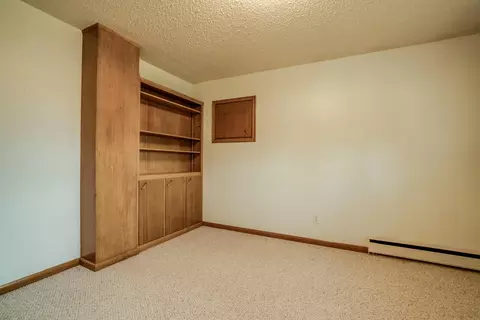 1324 N 18th St, Bismarck, ND 58501 photo 12