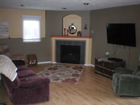 2634 10th Ave SE, Mandan, ND 58554 photo 5