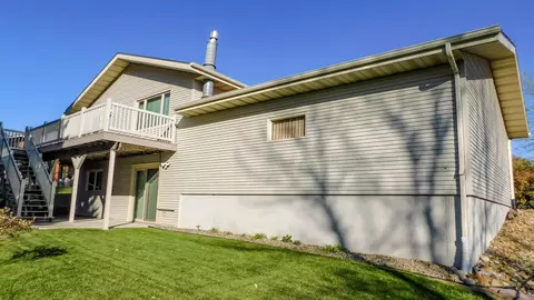 2410 Stevens St, Bismarck, ND 58503 photo 14