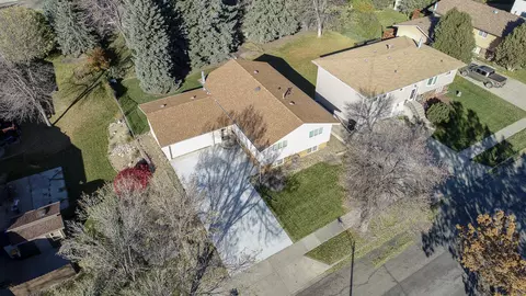 2410 Stevens St, Bismarck, ND 58503 photo 21