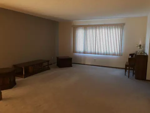 2410 Stevens St, Bismarck, ND 58503 photo 7