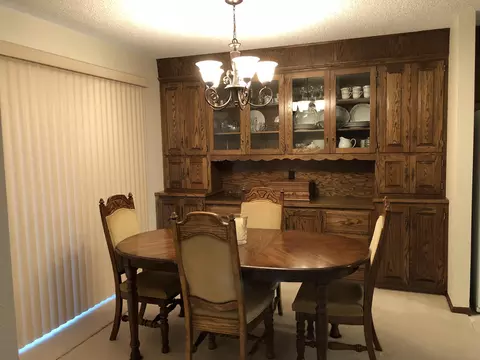 2410 Stevens St, Bismarck, ND 58503 photo 3