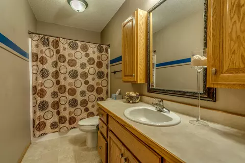 2312 3rd St S, Bismarck, ND 58504 photo 26