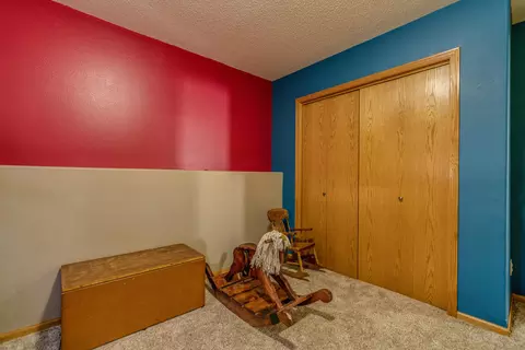 2312 3rd St S, Bismarck, ND 58504 photo 25