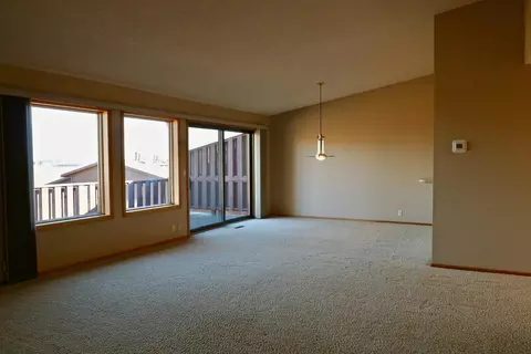 431 Brandon Dr E # C, Bismarck, ND 58503 photo 9