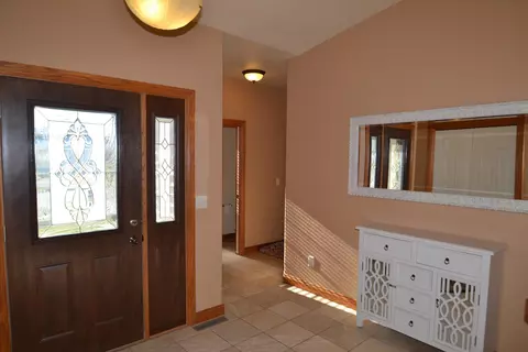 5018 Boulder Ridge Rd, Bismarck, ND 58503 photo 10