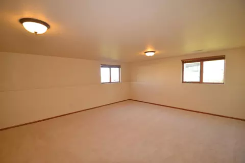 5018 Boulder Ridge Rd, Bismarck, ND 58503 photo 36