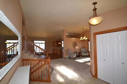 5018 Boulder Ridge Rd, Bismarck, ND 58503 photo 11