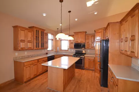 5018 Boulder Ridge Rd, Bismarck, ND 58503 photo 18