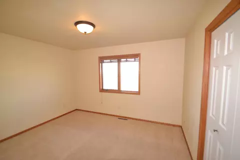 5018 Boulder Ridge Rd, Bismarck, ND 58503 photo 27