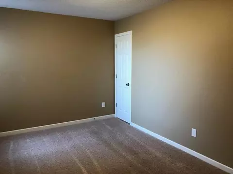 2808 Douglas Pl SE, Mandan, ND 58554 photo 9