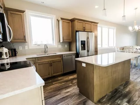 4208 Cumberland Lp, Bismarck, ND 58503 photo 4
