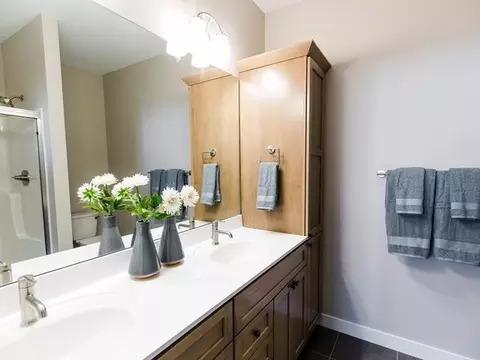 4208 Cumberland Lp, Bismarck, ND 58503 photo 9