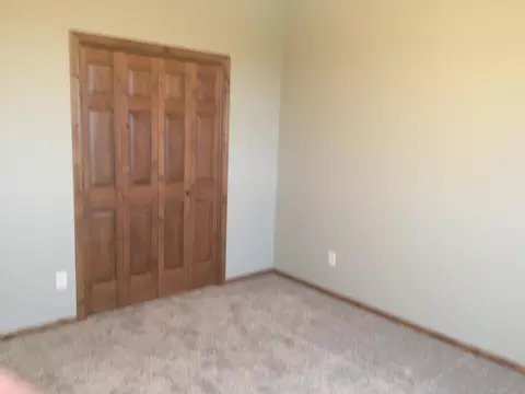 5211 Basalt Dr, Bismarck, ND 58503 photo 20