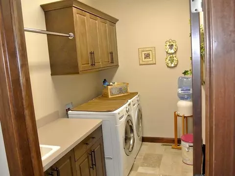 606 Slate Dr, Bismarck, ND 58503 photo 28
