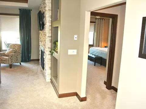 606 Slate Dr, Bismarck, ND 58503 photo 8