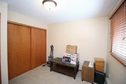 719 Wachter Ave, Bismarck, ND 58504 photo 14