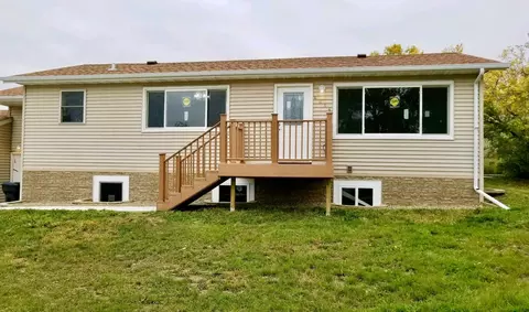 4914 Roughrider Cir, Mandan, ND 58554 photo 23