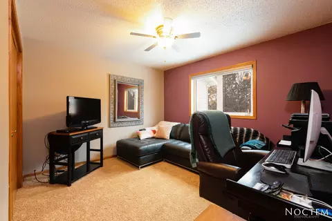 4028 Rawhide Dr, Bismarck, ND 58503 photo 13