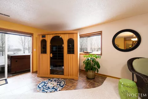 4028 Rawhide Dr, Bismarck, ND 58503 photo 20