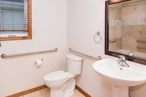 3834 Lillian Ct SE, Mandan, ND 58554 photo 21