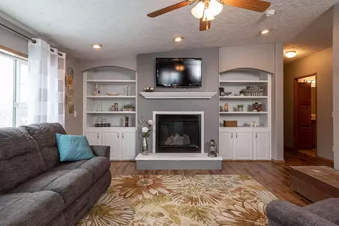 3907 N Valley Loop Loop, Bismarck, ND 58503 photo 5
