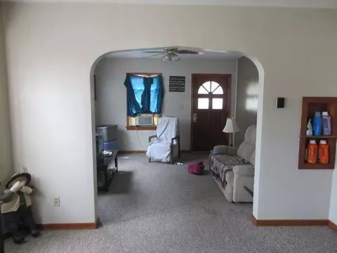 1122 E Ave A, Bismarck, ND 58501 photo 4