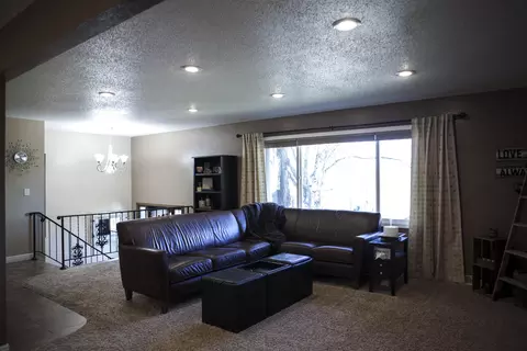 1111 Hillside Ter, Bismarck, ND 58501 photo 7
